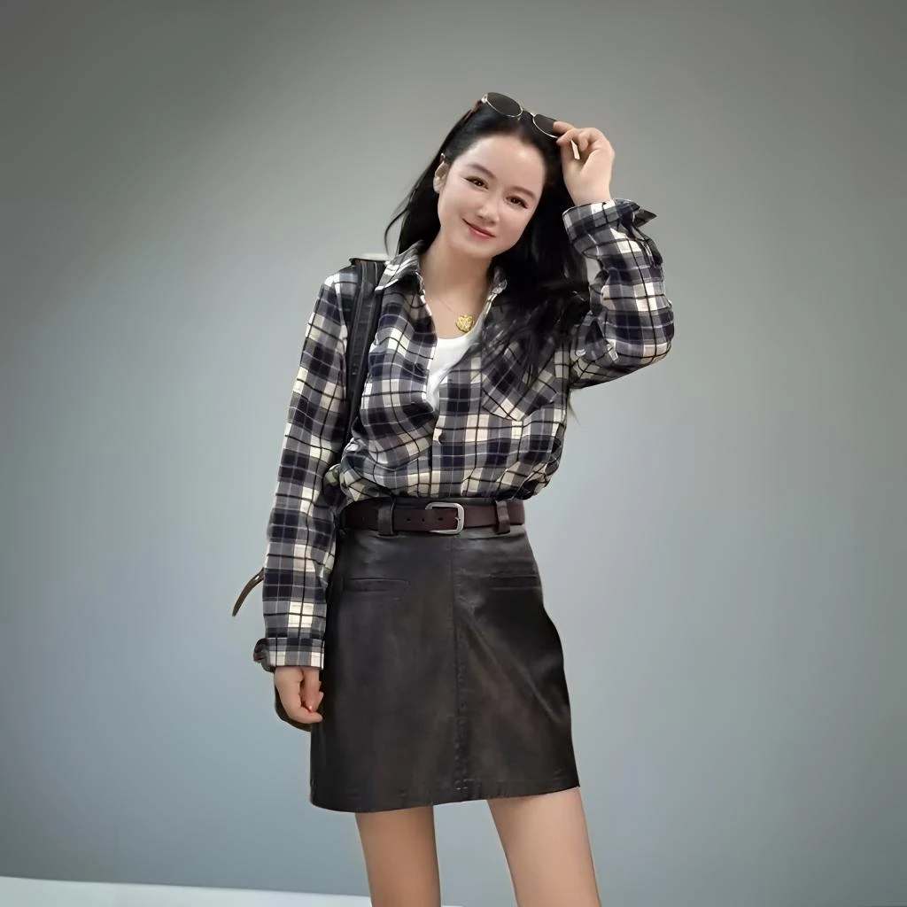 秋季幂式藏青色女格子衬衫通勤简约翻领衬衫磨毛宽松独特漂亮小衫