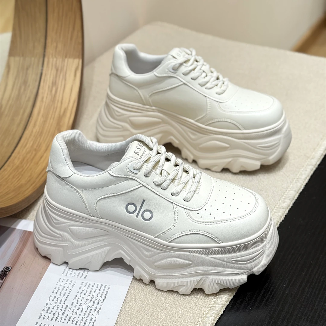 港风真皮松糕系带老爹鞋女2025新款秋百搭厚底增高洋气休闲运动鞋