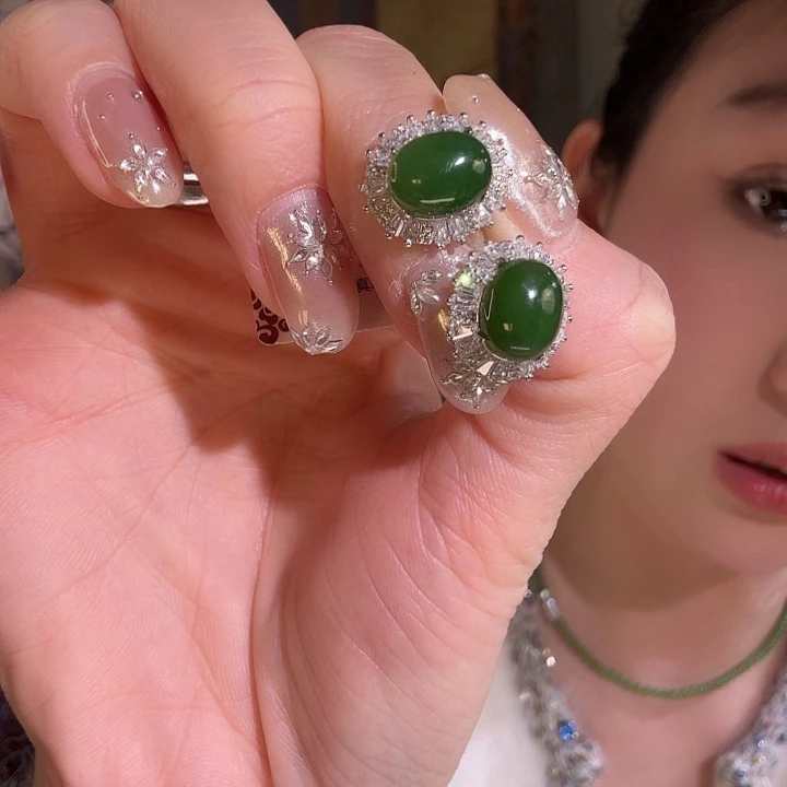 和田玉银S925镶嵌耳饰