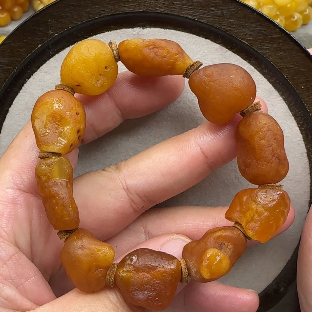 琥珀未镶嵌珠宝奇石