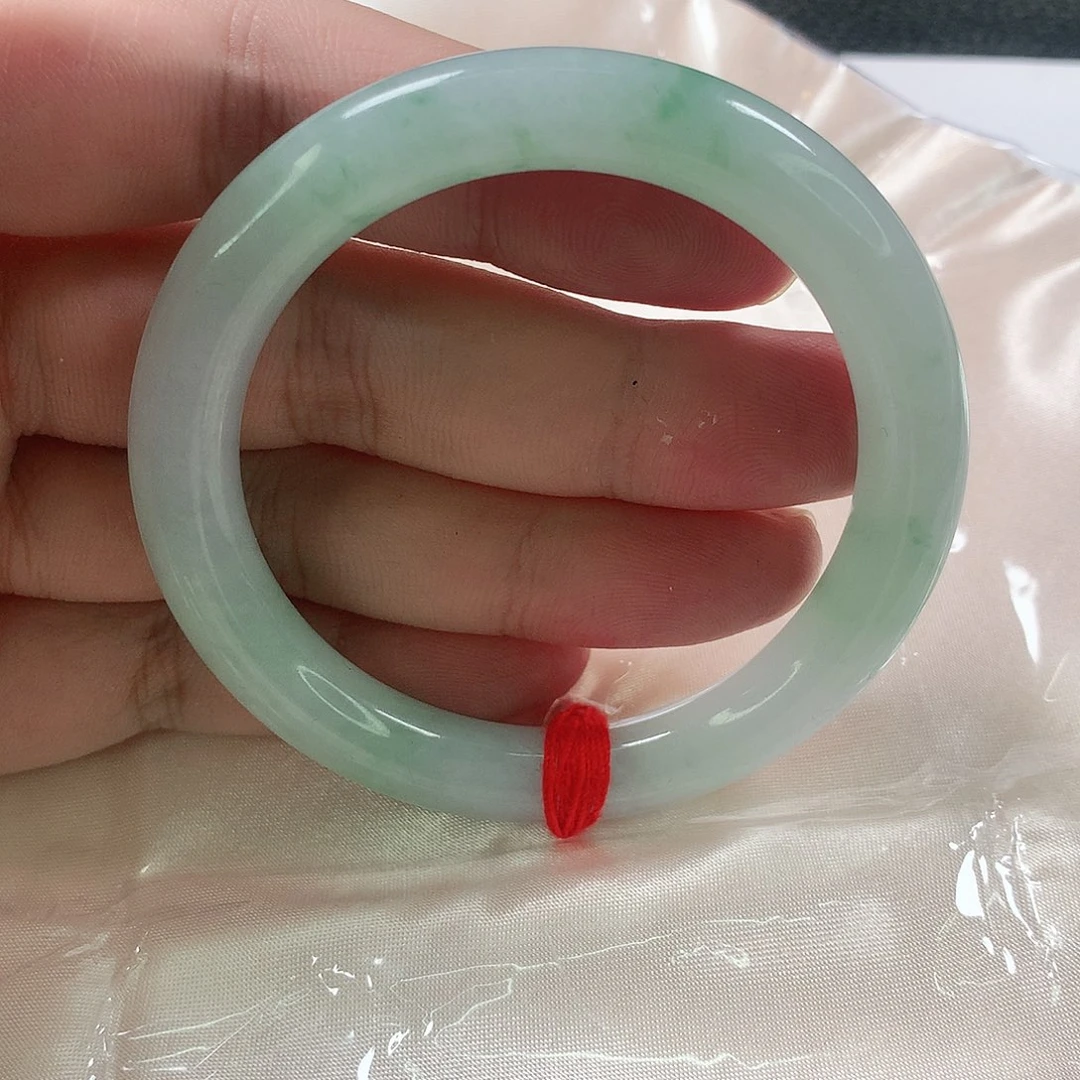 未镶嵌手镯（圆镯）翡翠373号