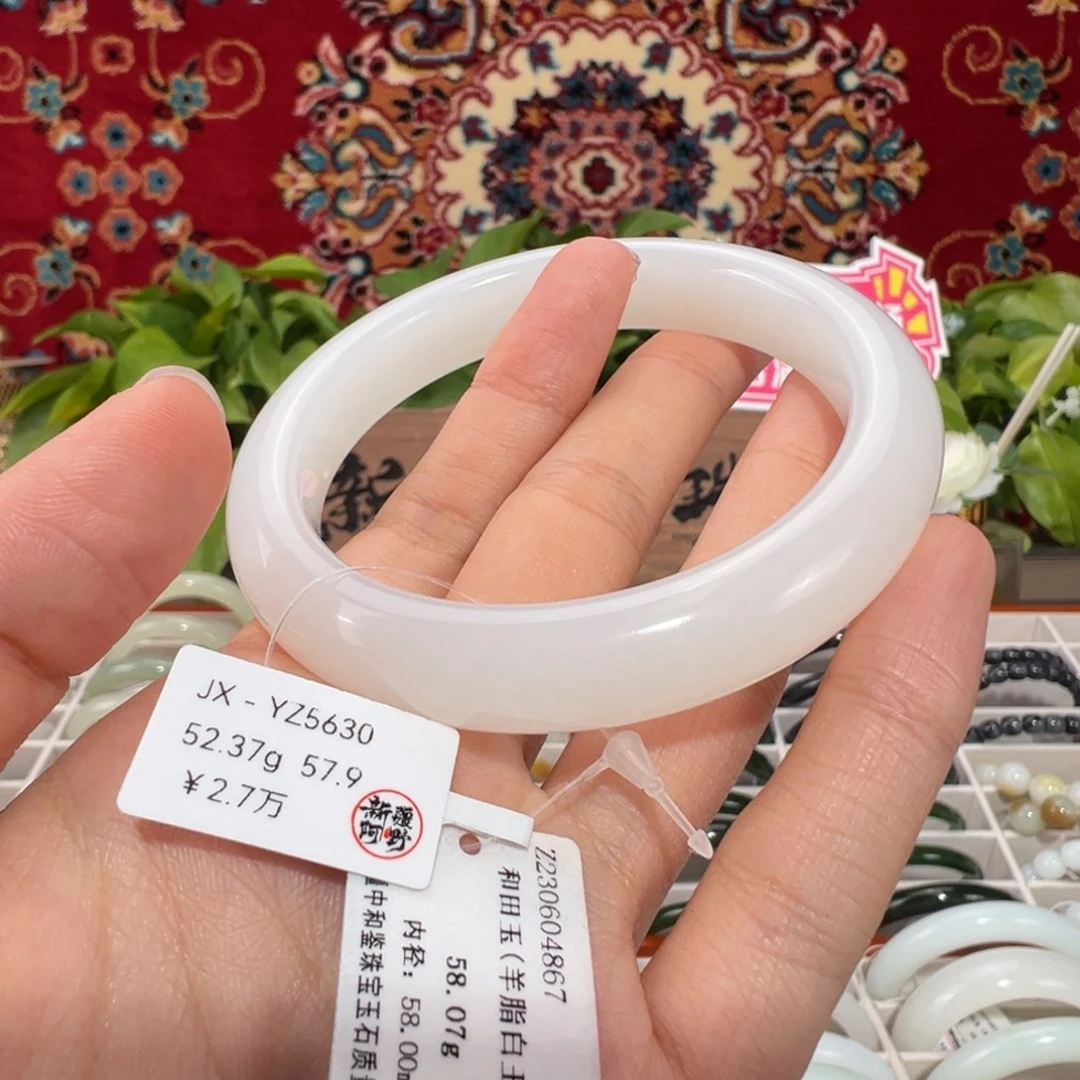 和田玉未镶嵌手镯时尚和田玉手镯