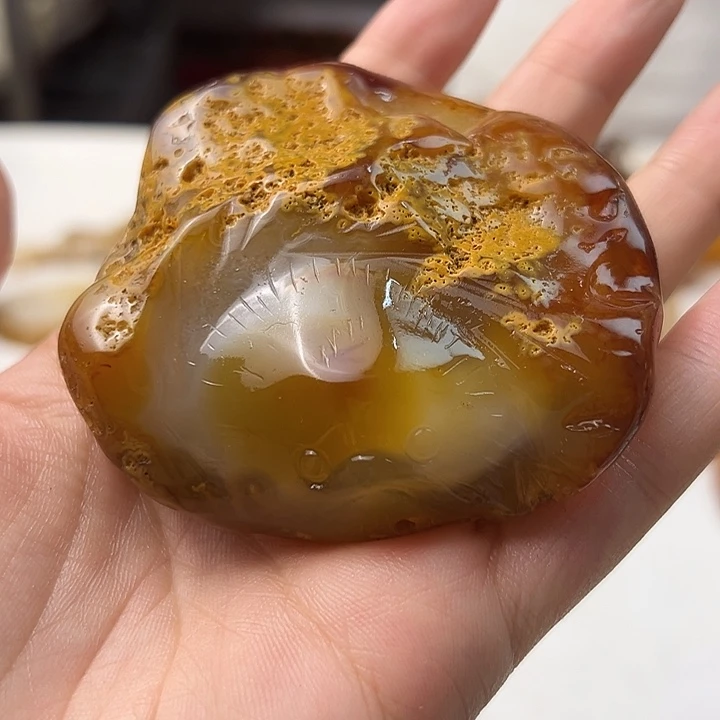 未镶嵌颈饰玛瑙/玉髓