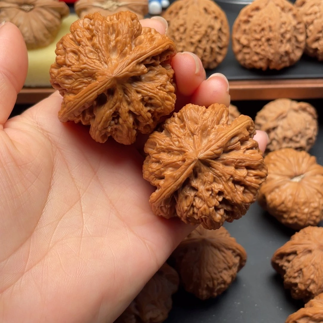 文玩核桃把件磊大粗筋50