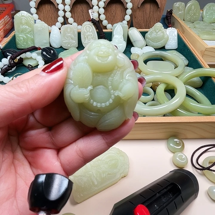 和田玉（糖玉）未镶嵌珠宝半成品