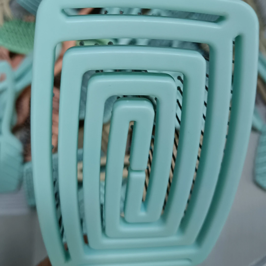 时尚方型头皮按摩梳(无备注的话颜色随机)