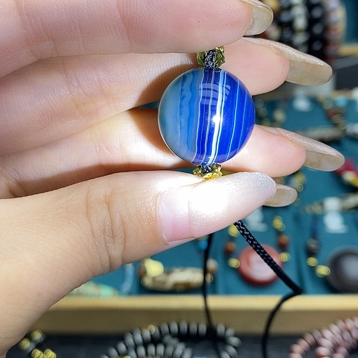 玛瑙/玉髓颈饰合金