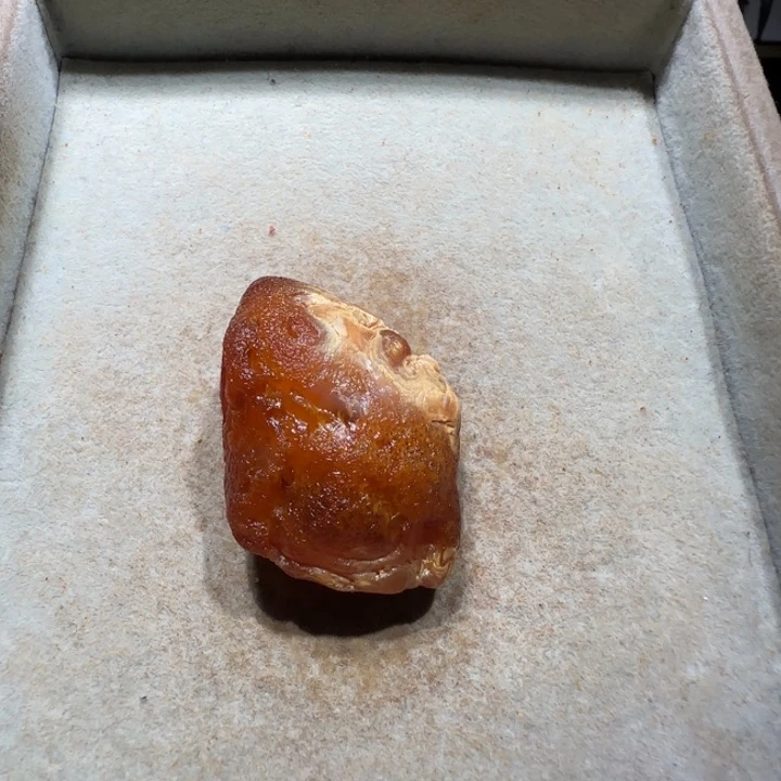 未镶嵌定制琥珀月**?专属定制