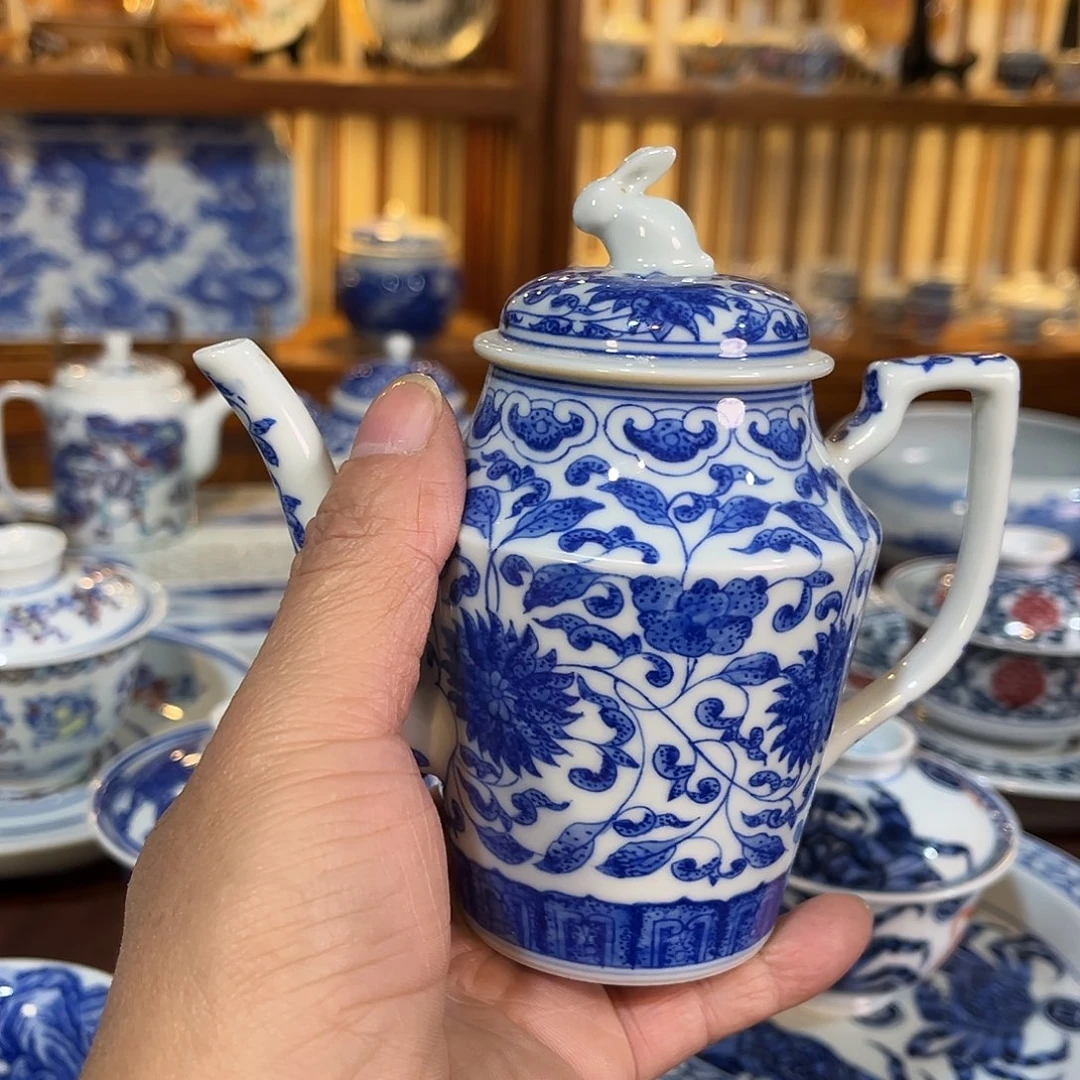 錡镇堂手工手绘壶