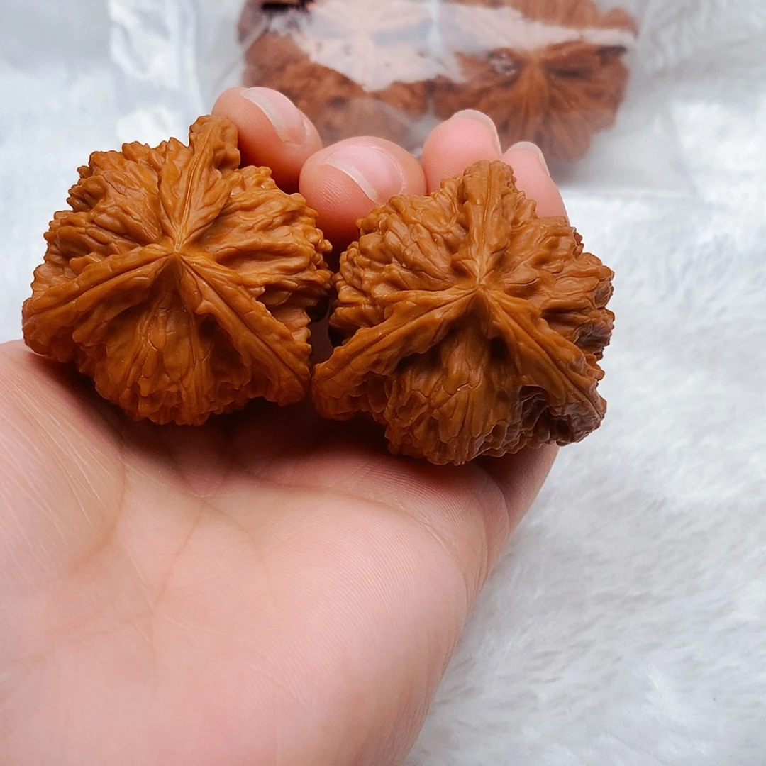 归***梦吊坠文玩核桃三棱