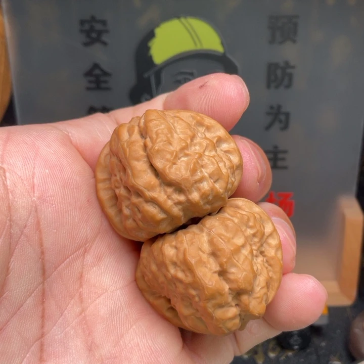 吊坠文玩核桃蛤蟆头35全品