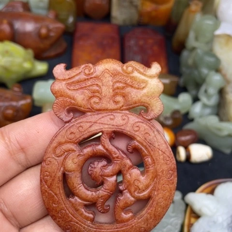 和田玉未镶嵌颈饰63