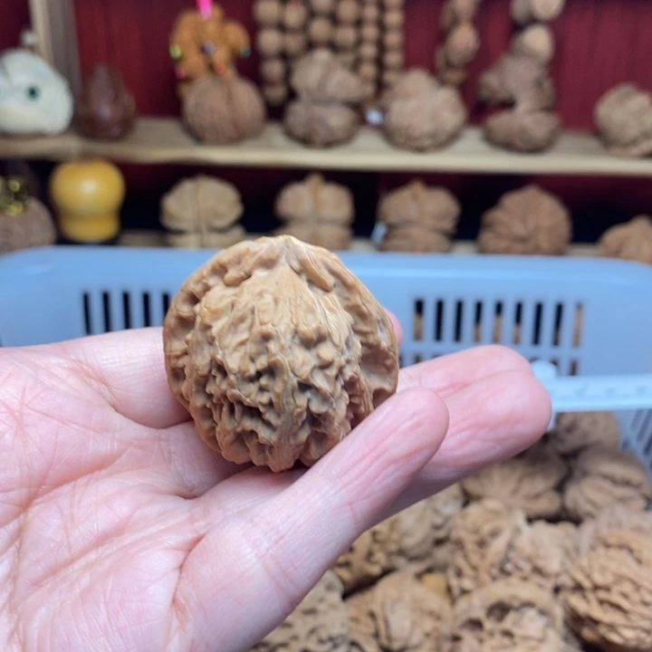 海***漂文玩核桃把件尺寸