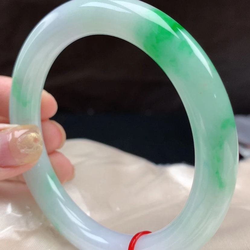 【闪购商品】翡翠手镯未镶嵌97083，