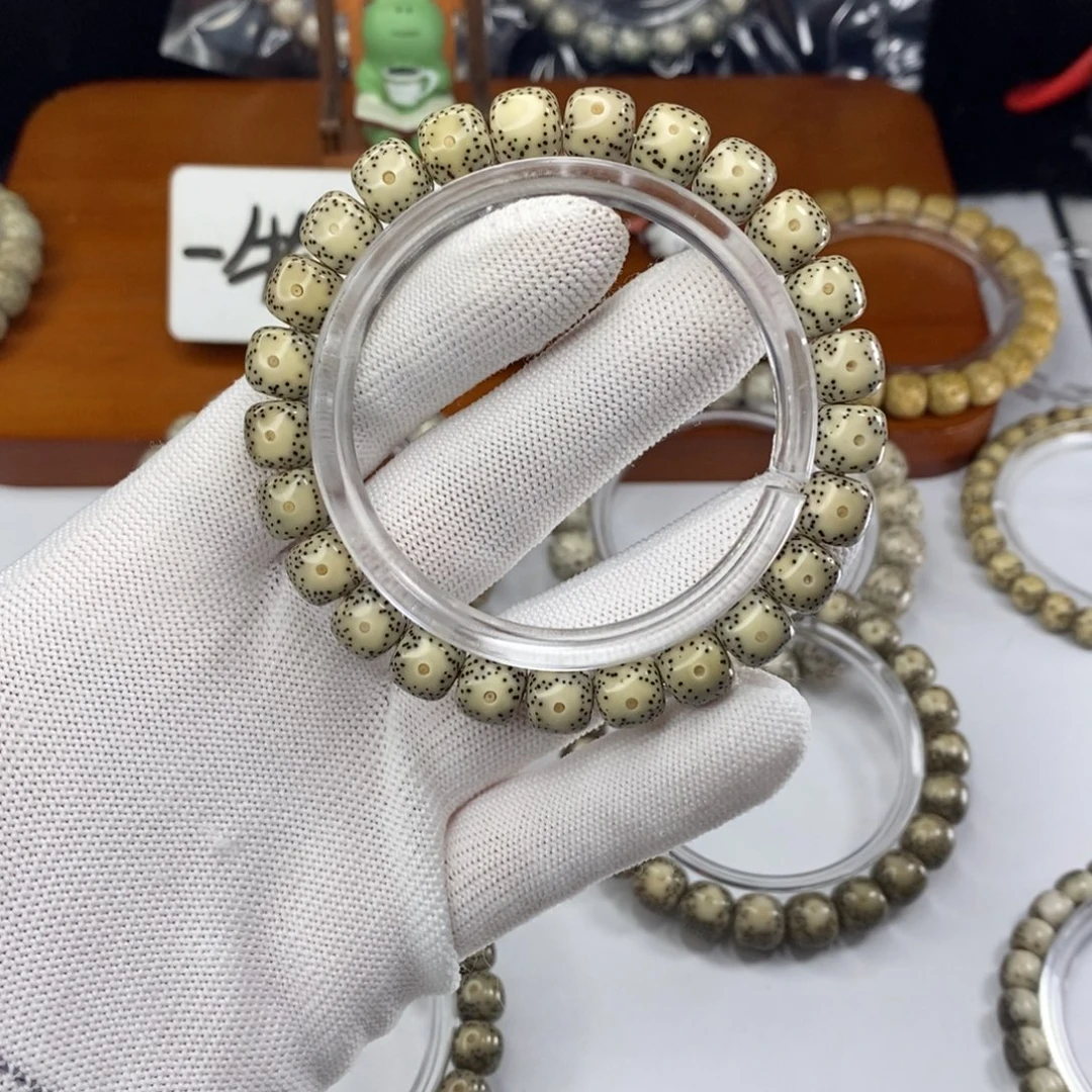 星月菩提吊坠02。卡9大牛眼