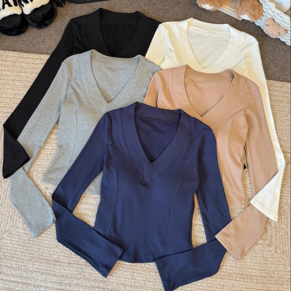 早秋新款甜美正肩领磨毛保暖长袖恤显瘦紧身固定带胸垫女修身