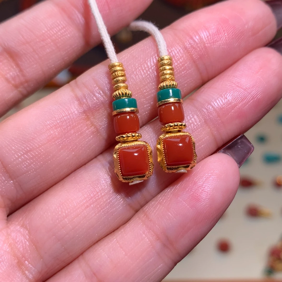 南红玛瑙未镶嵌颈饰