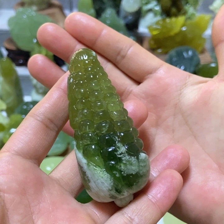 【闪购商品】未镶嵌蛇纹石玉把件