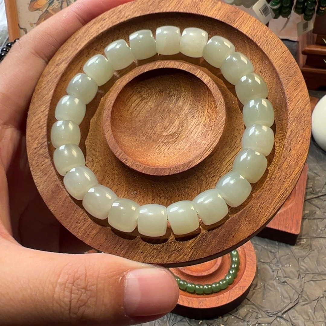 和田玉未镶嵌手链