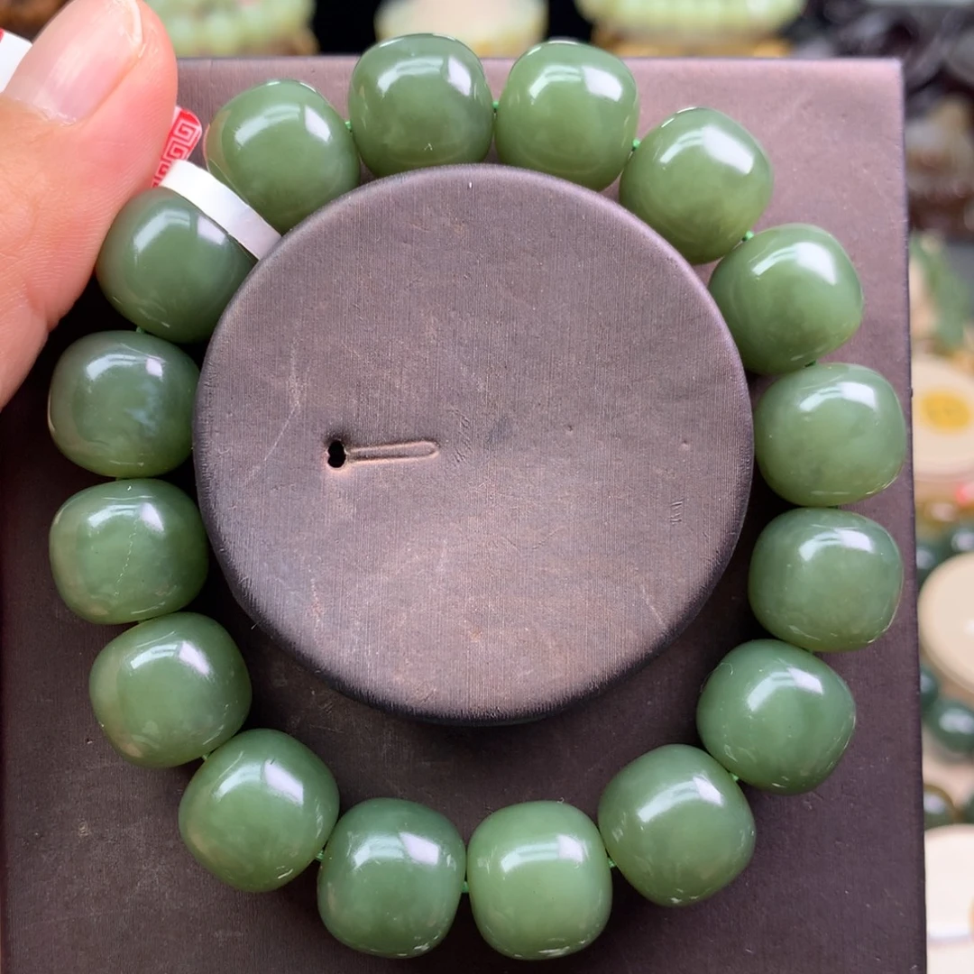 和田玉未镶嵌手链