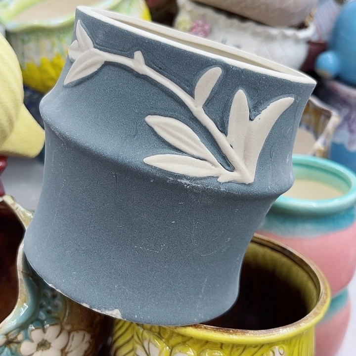 多肉绿植陶瓷花盆9.9包邮，有孔