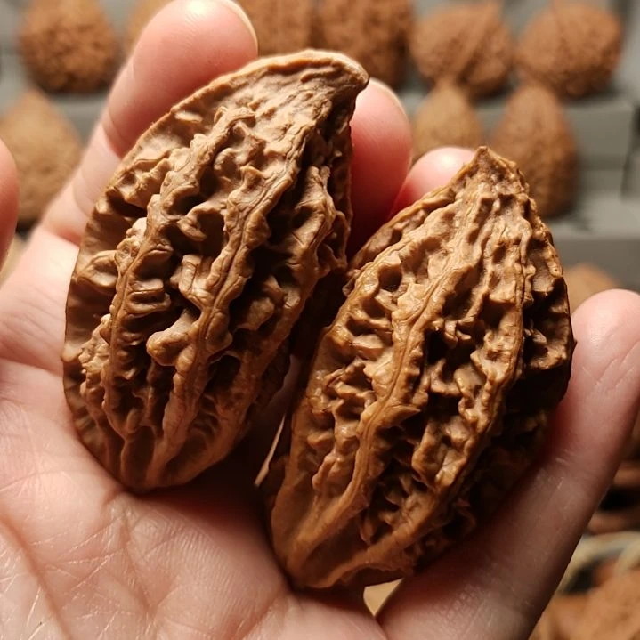 文玩核桃吊坠高*高鹰1