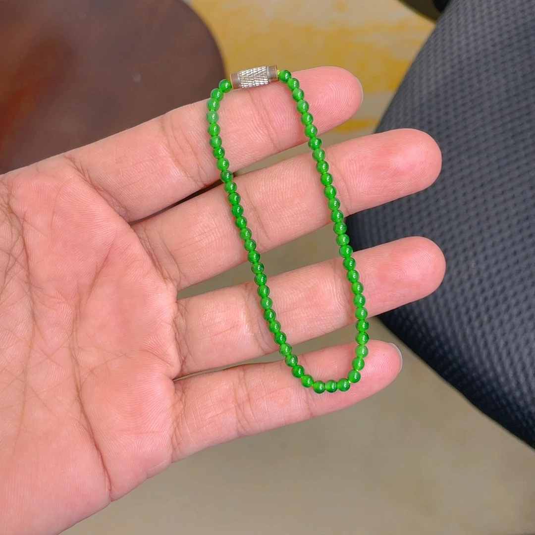 颈饰未镶嵌翡翠A货卡3