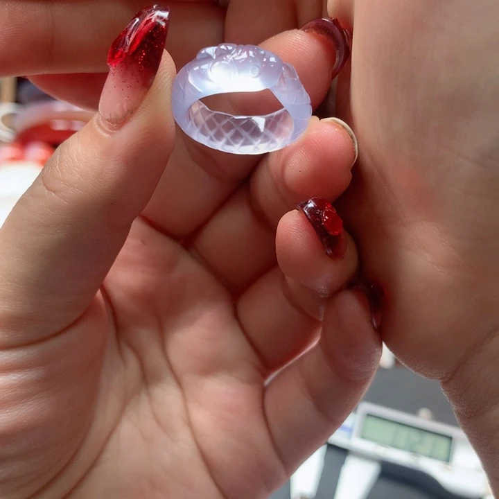 玛瑙/玉髓手镯未镶嵌杨*早