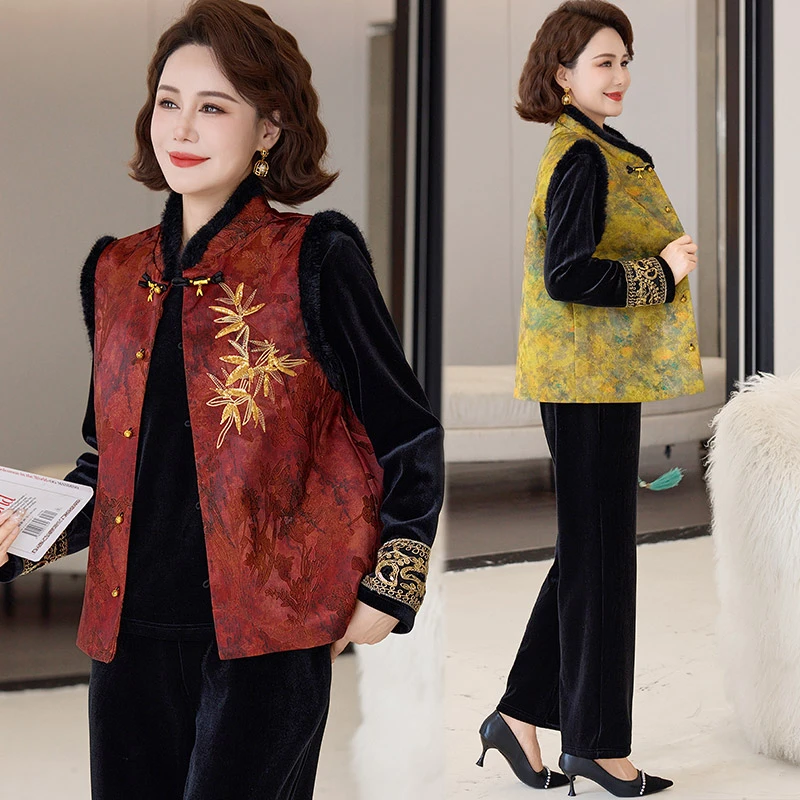 新中式妈妈装秋冬夹棉马甲套装中老年女装冬装洋气加绒国风三件套