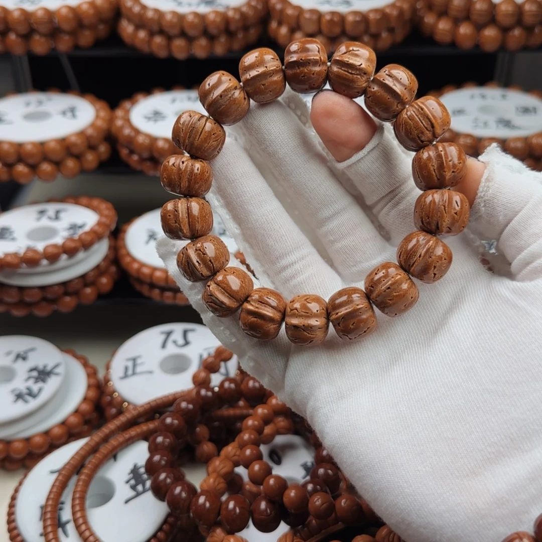 桃核手串树王红魔鲨鱼背