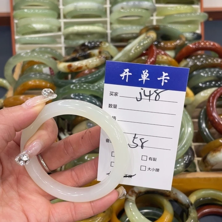 十***一蛇纹石玉未镶嵌手镯