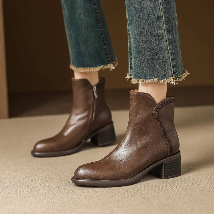 5.5cm~英伦风粗跟短靴女2025秋冬新款百搭真皮圆头高跟切尔西短靴