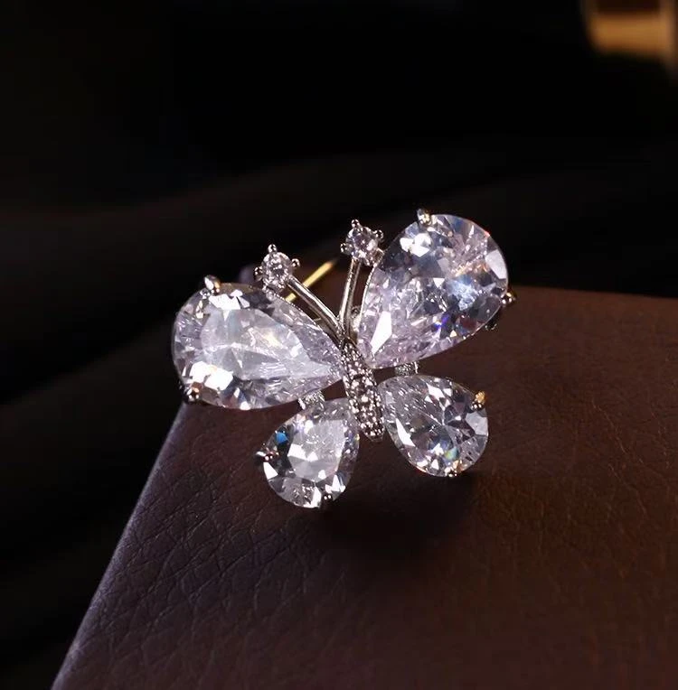 铜合金胸针 蝴蝶 小领结 中古vintage金色花朵设计复古胸针