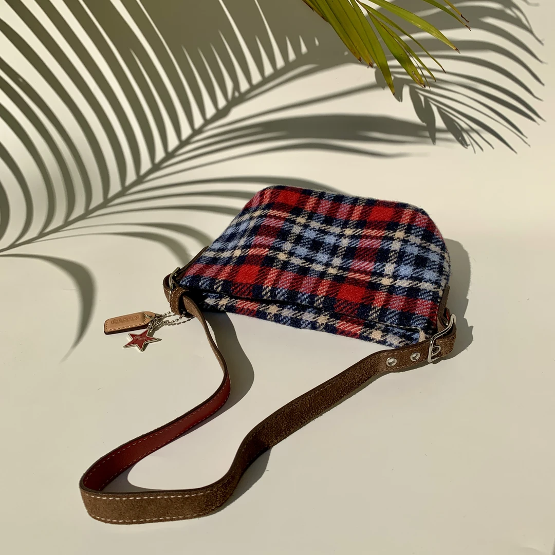 95新 COACH/蔻驰 时尚百搭高稀毛呢玛格丽特格子单肩手提苹果包