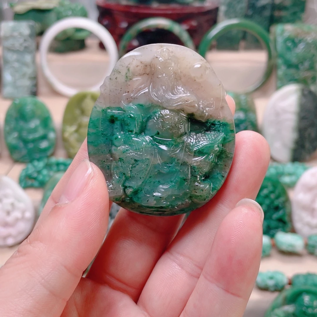 独山玉未镶嵌颈饰