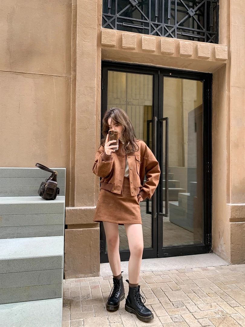 韩版秋冬美拉德咖色短外套时尚洋气穿搭街拍潮流新款纯色高级感