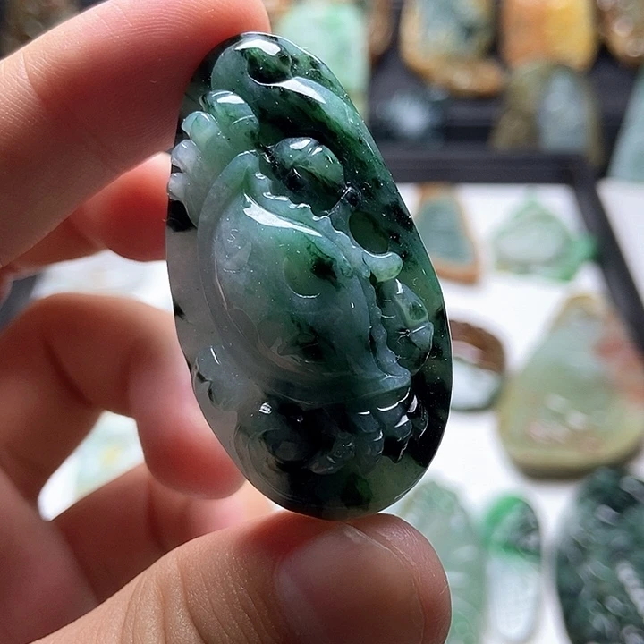 颈饰未镶嵌翡翠翡翠a货