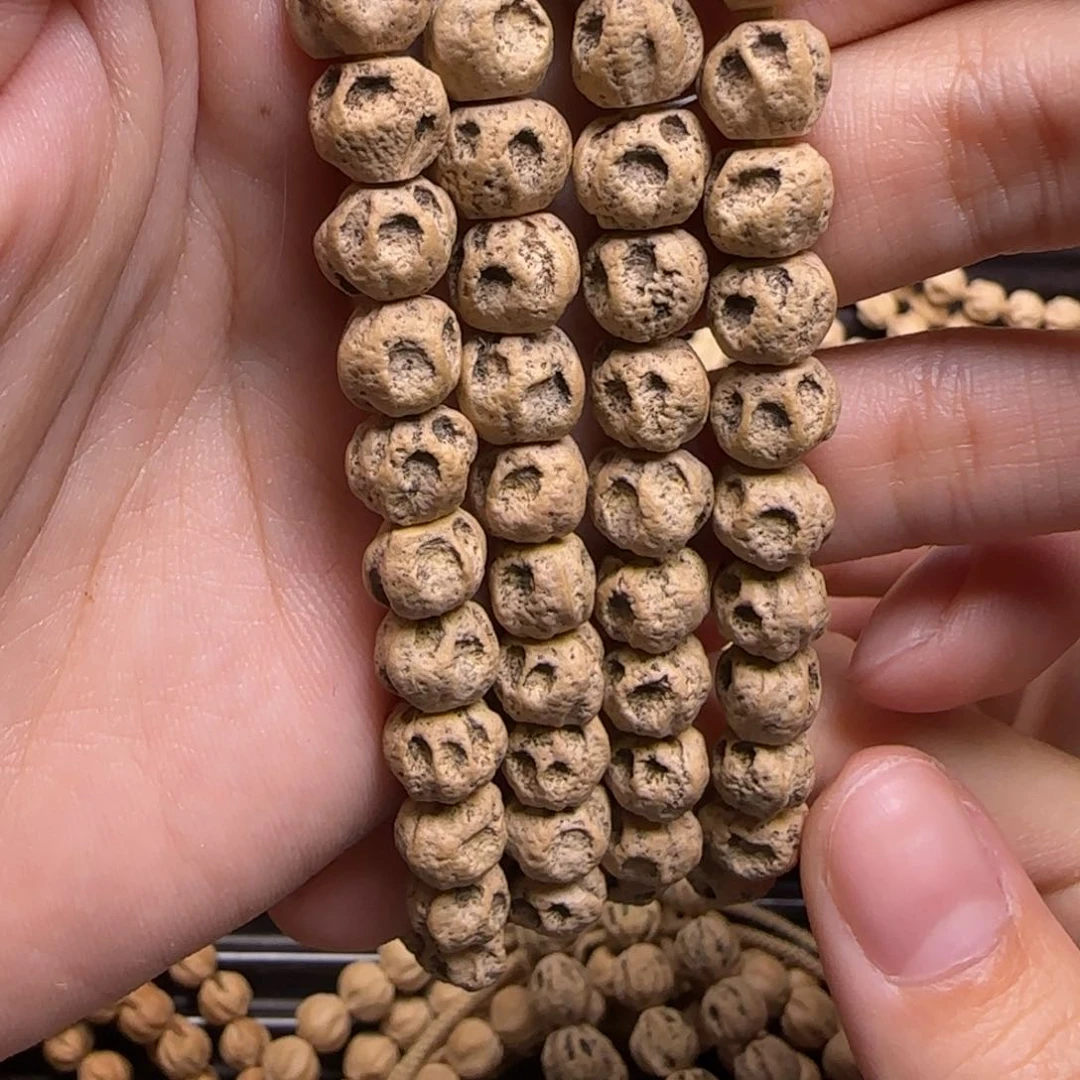 柏香籽/百香籽吊坠缘*