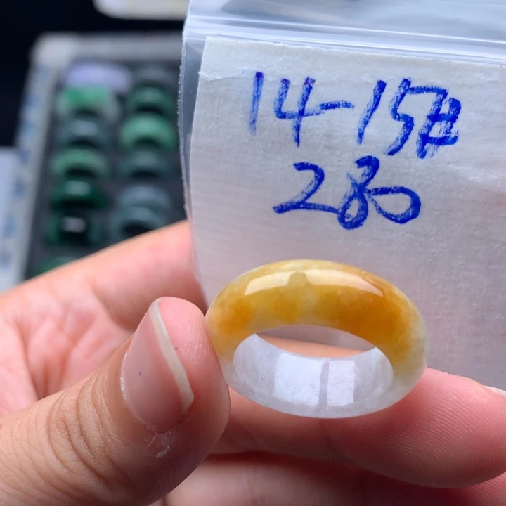 翡翠未镶嵌戒指戒圈