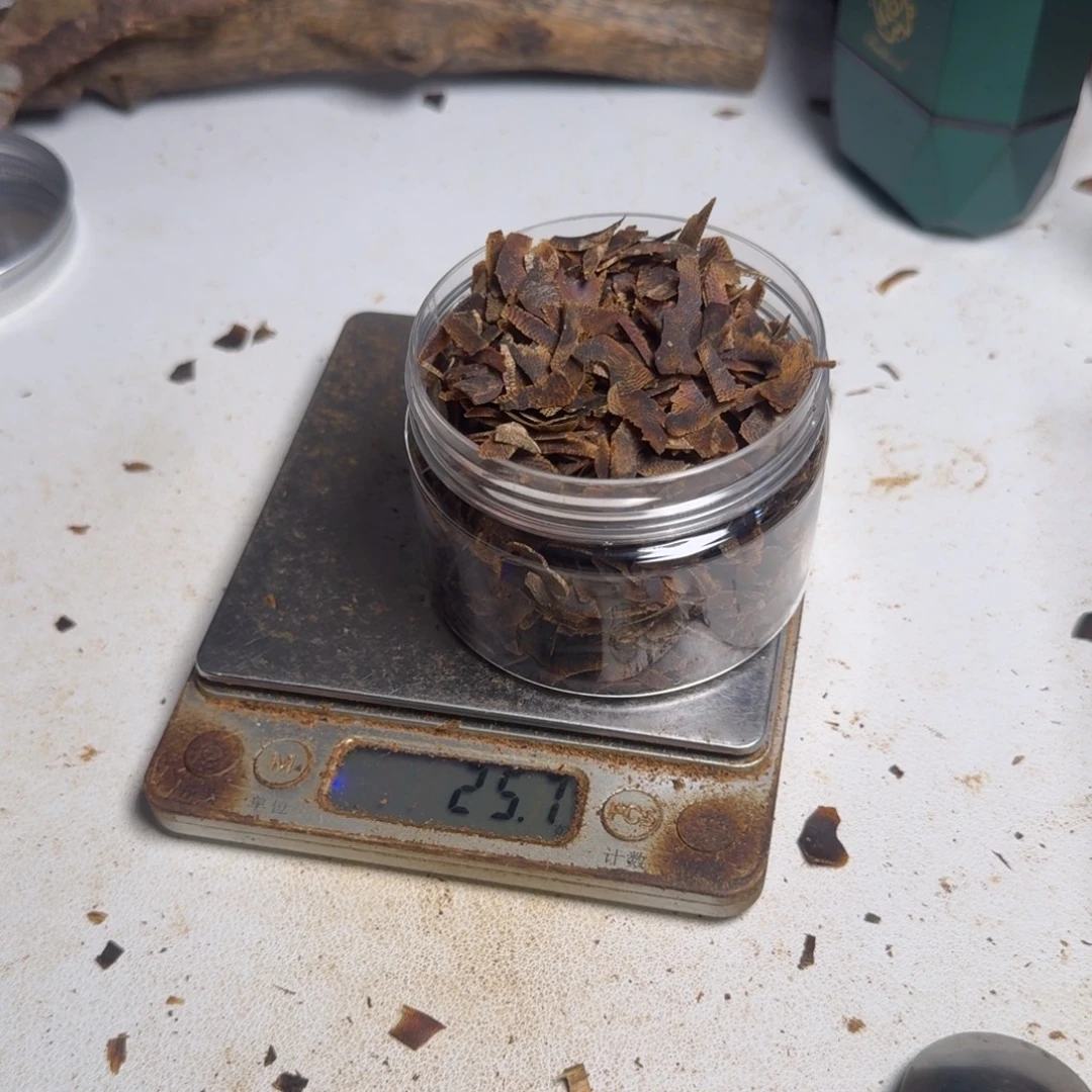 好***贱楠木天然红棋板头切片25克