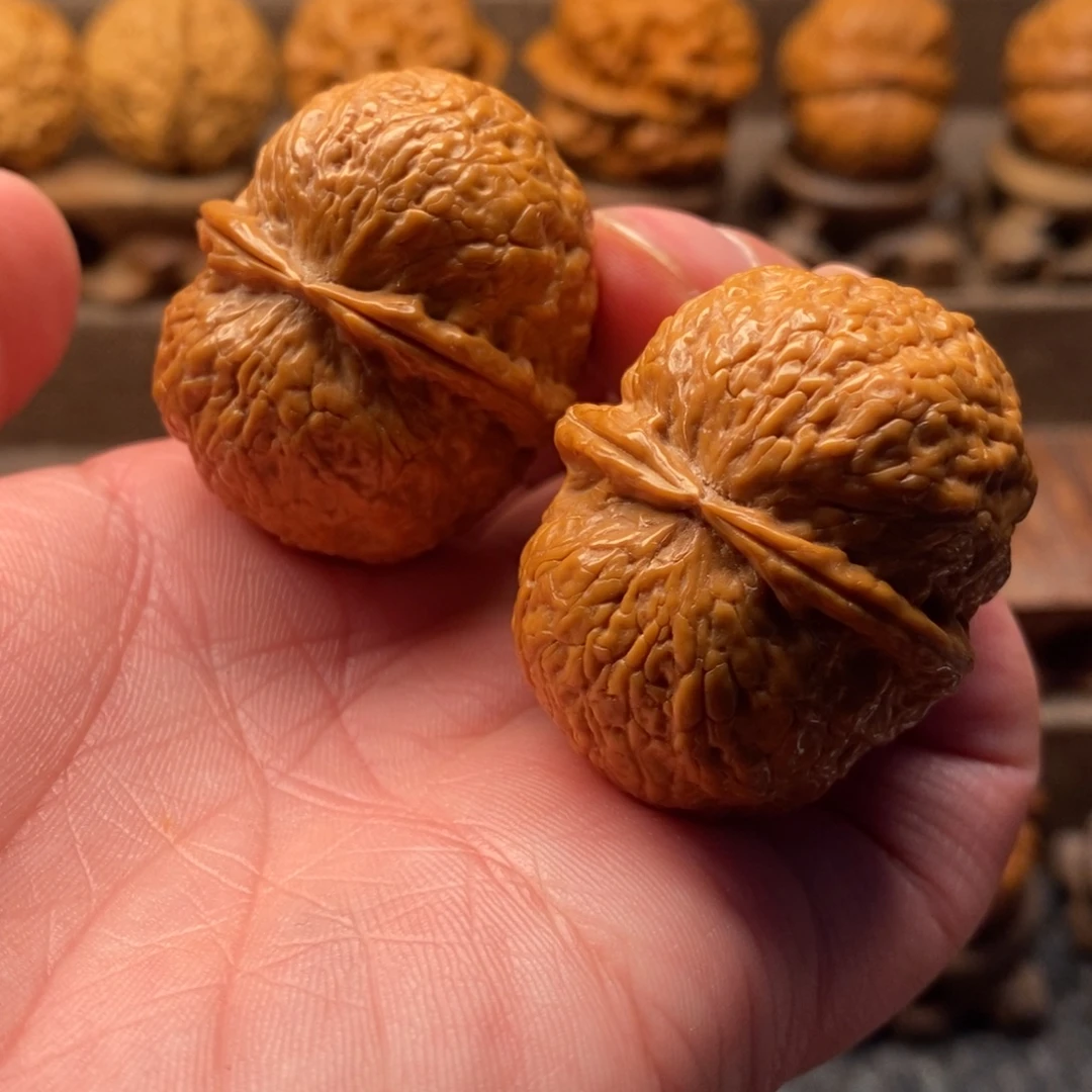 把件文玩核桃龙珠元宝42尺寸