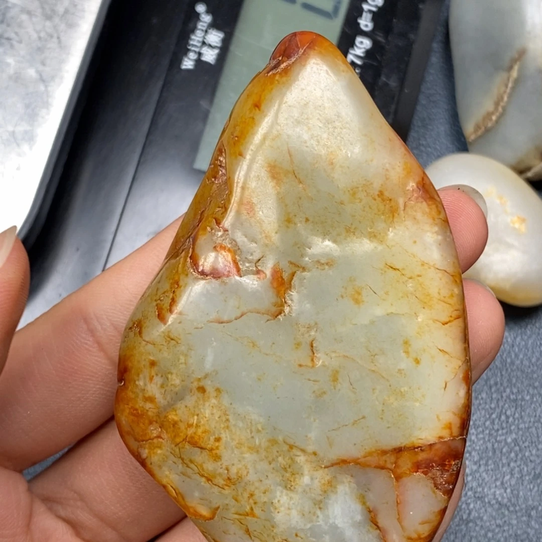 和田玉（糖玉）未镶嵌挂件