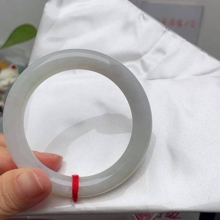 翡翠未镶嵌手镯52胖圆