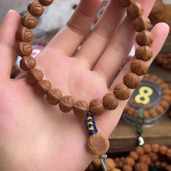 文玩核桃吊坠新****烤12野生玉龙脊