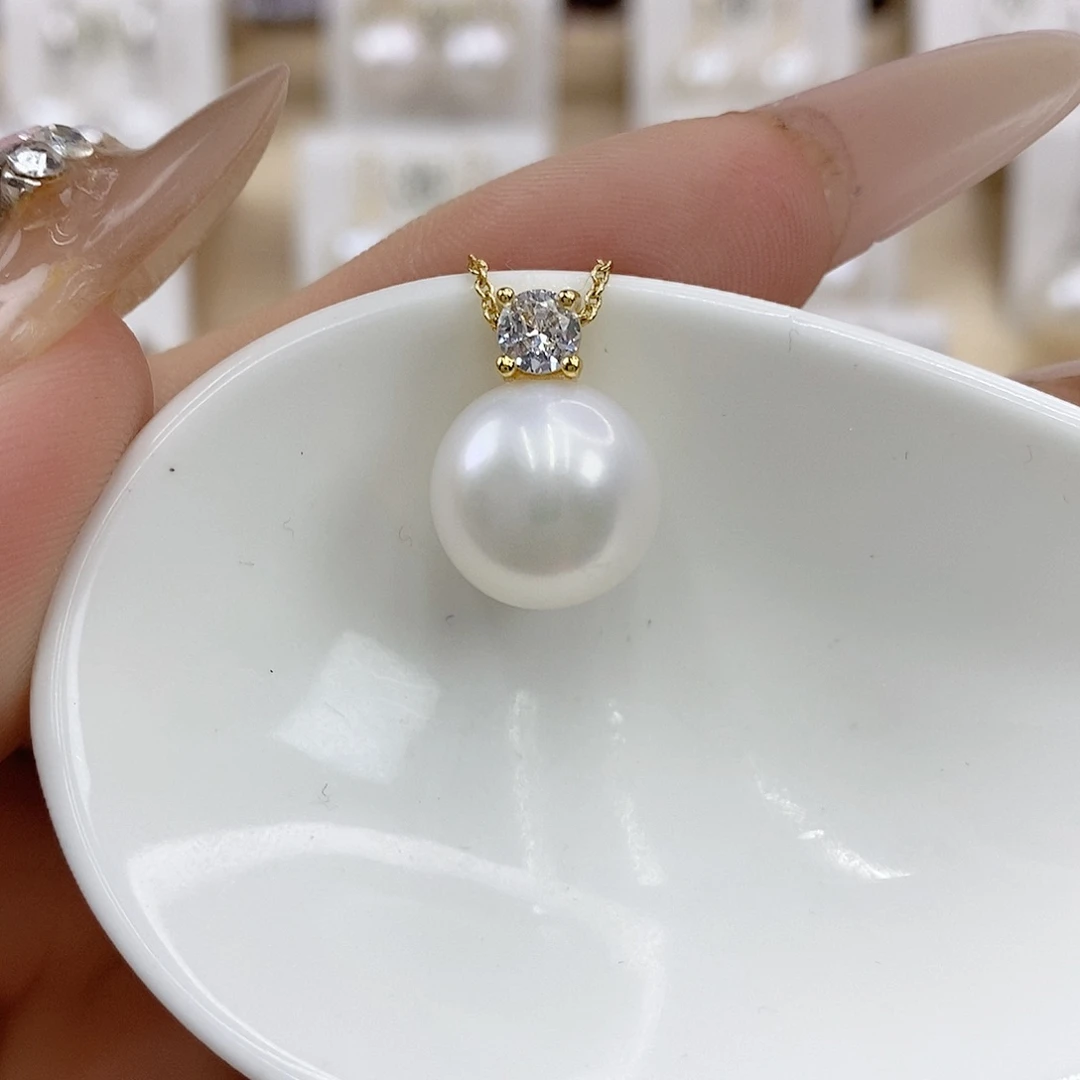 淡水珍珠颈饰合金