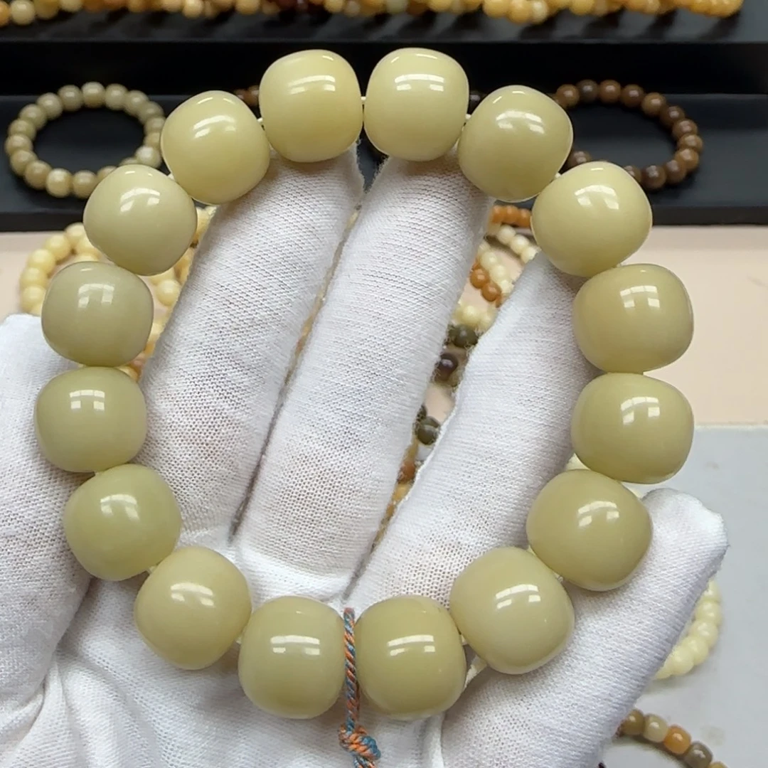 菩提根/象牙果手串14*15 微瑕 5年