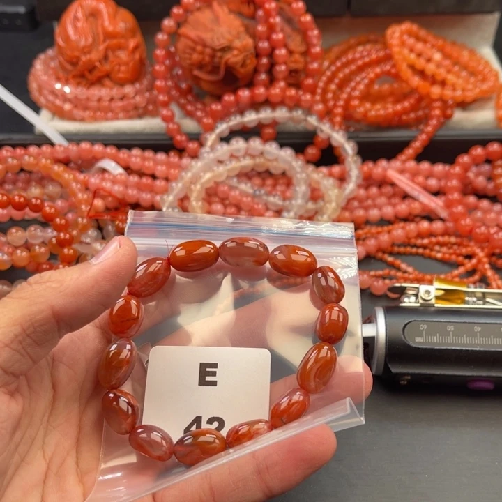 南红玛瑙未镶嵌多样性发货默认微瑕称重10mm