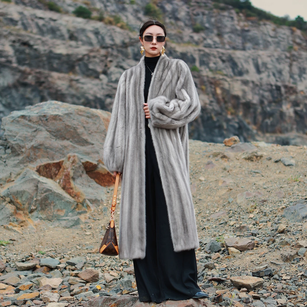 进口蓝宝石原生貂皮大衣女中长款V领2025新款水貂皮草外套全抽刀