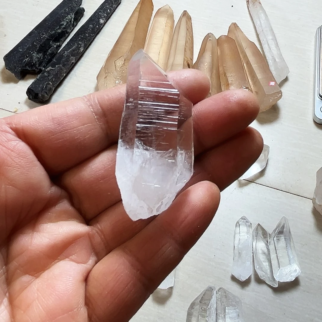 静***慧珠宝半成品未镶嵌水晶