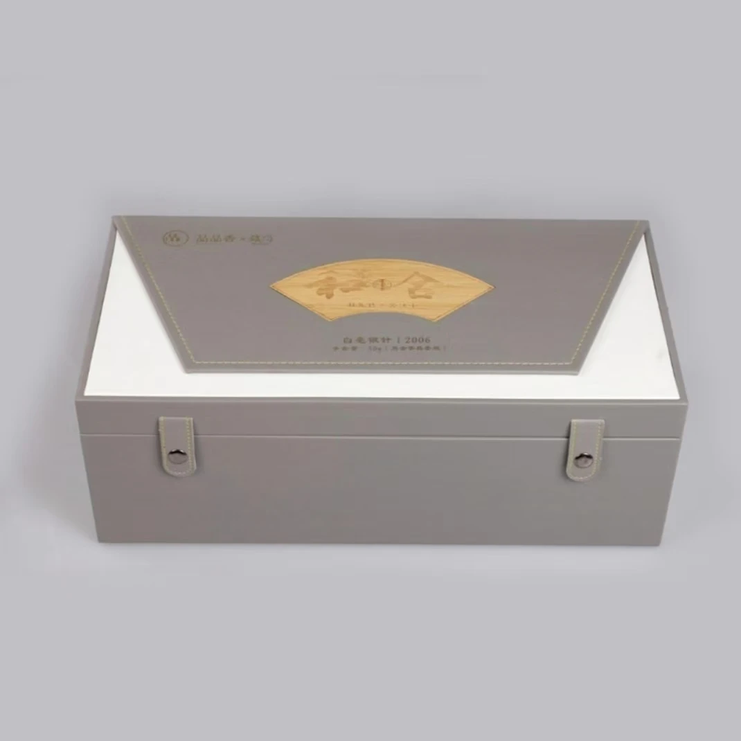 品品香白茶【2006和合白毫银针】